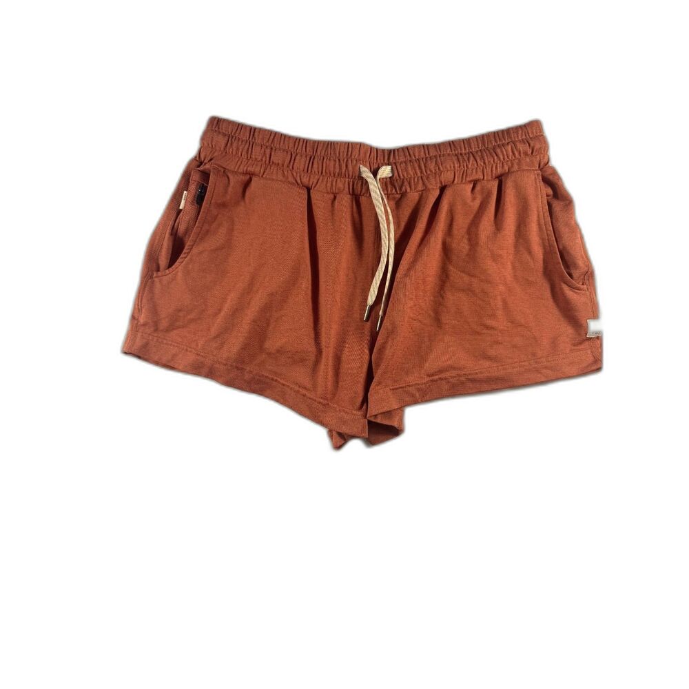 Vuori womens Halo athletic shorts size small
